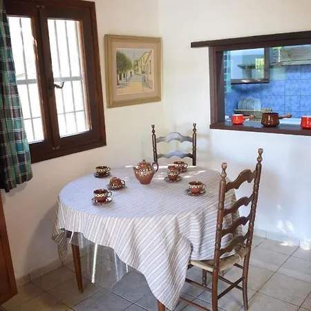 Дом отдыха κτήμα παπαδημητρίου, Papadimitriou Retreat 2 *